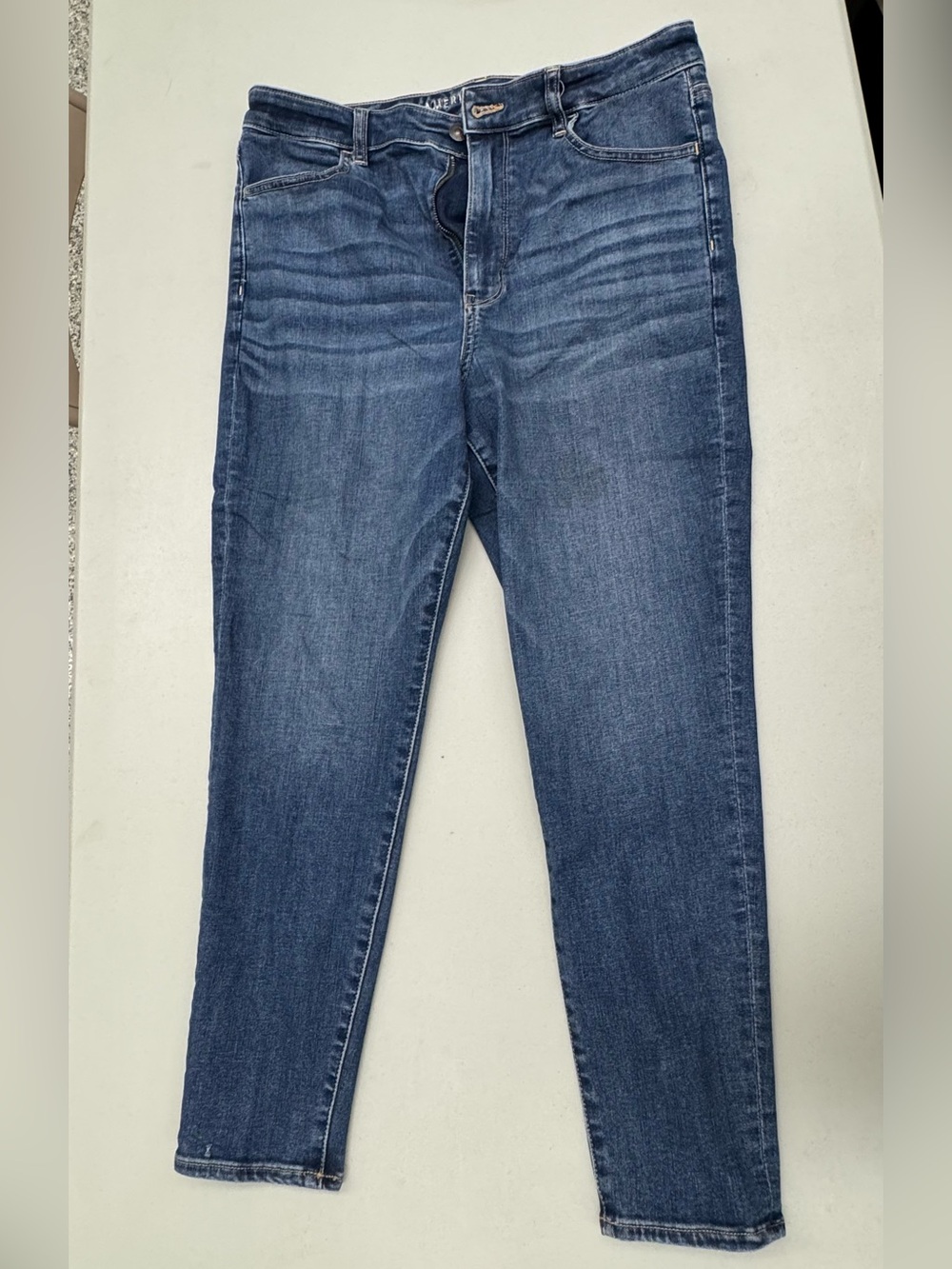 American Eagle Outfitters Women's Skinny Jeans in Dark Blue Wash